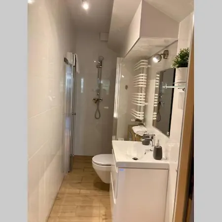 Bazatatry Koliber Apartman *